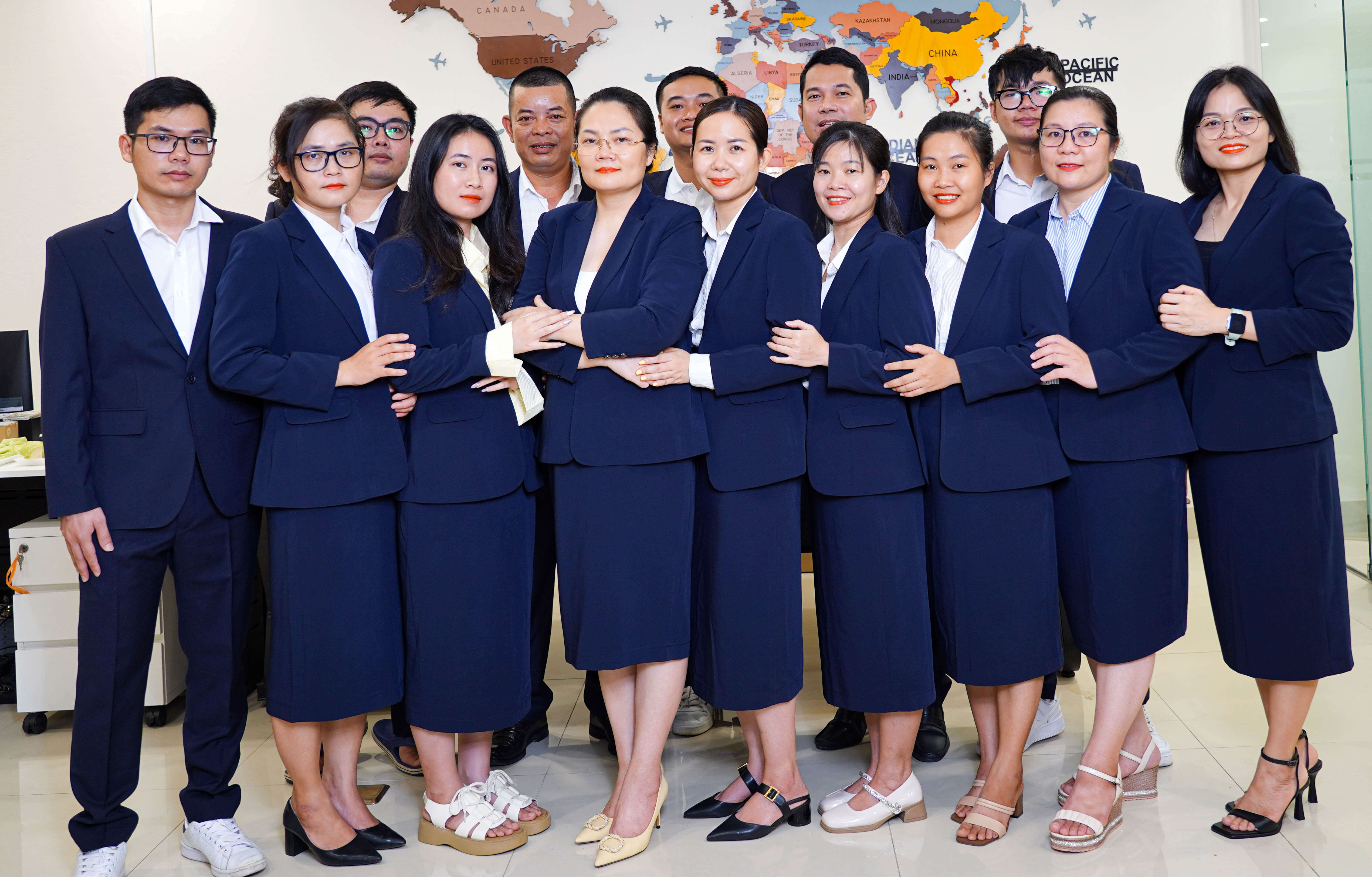 Đội ngũ nhân sự LUXURYFOODs
